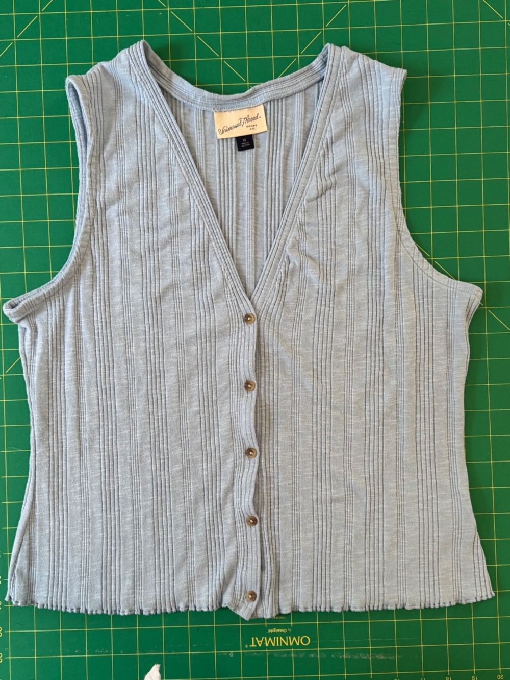 Universal Thread Light Blue Ribbed Button-Front Tank, size XL - Picture 3 of 8